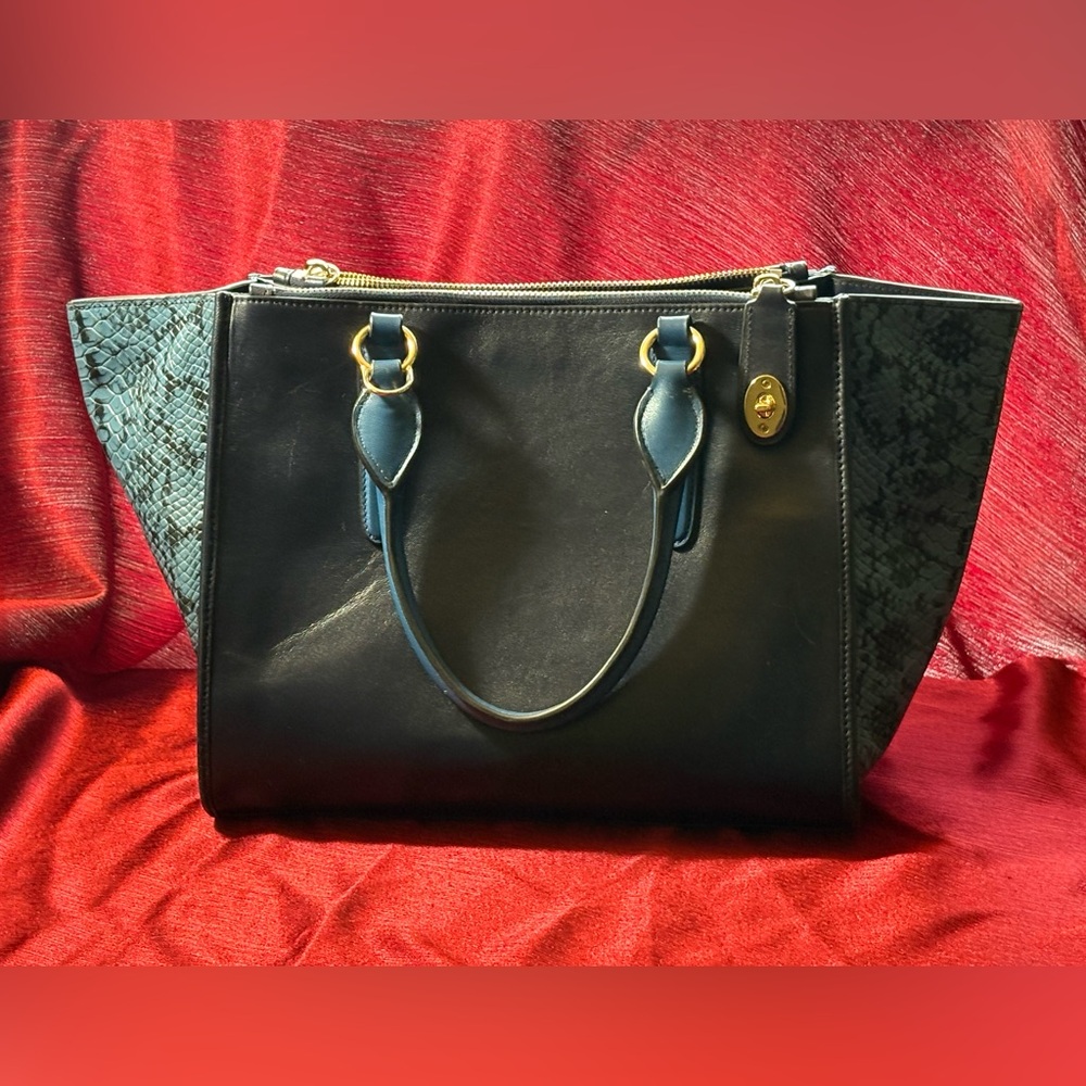 Coach Crosby Carryall Blue with Embossed Snakeskin, Retired - Picture 16 of 17